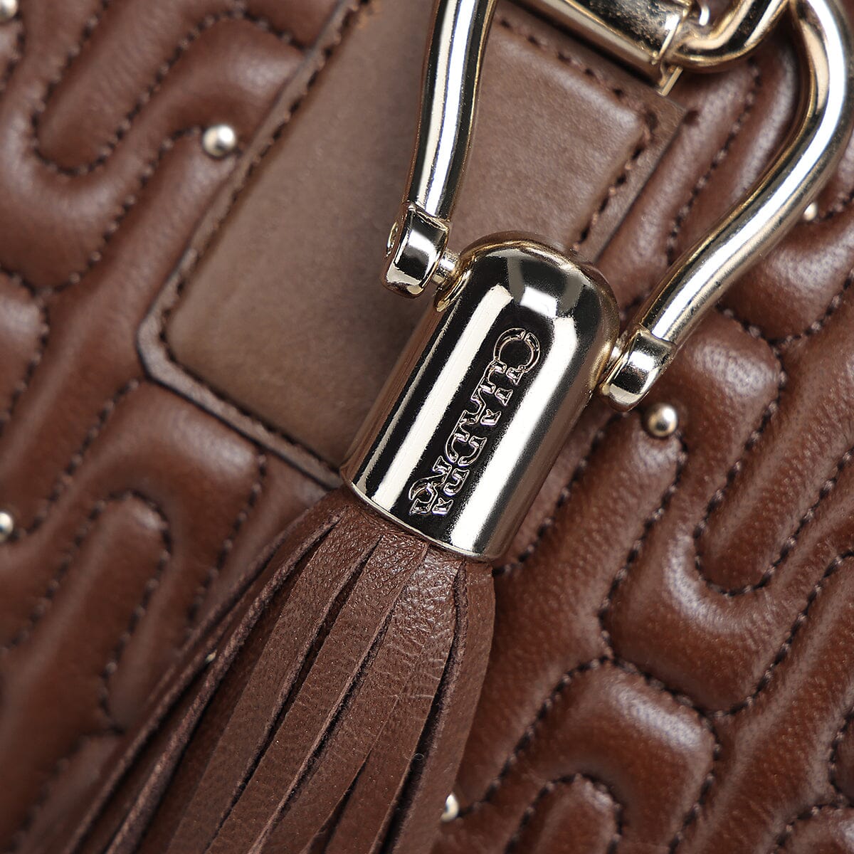 Bolso de hombro en piel genuina de cordero para dama - Imagen 4