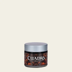 Crema autobrillante negro