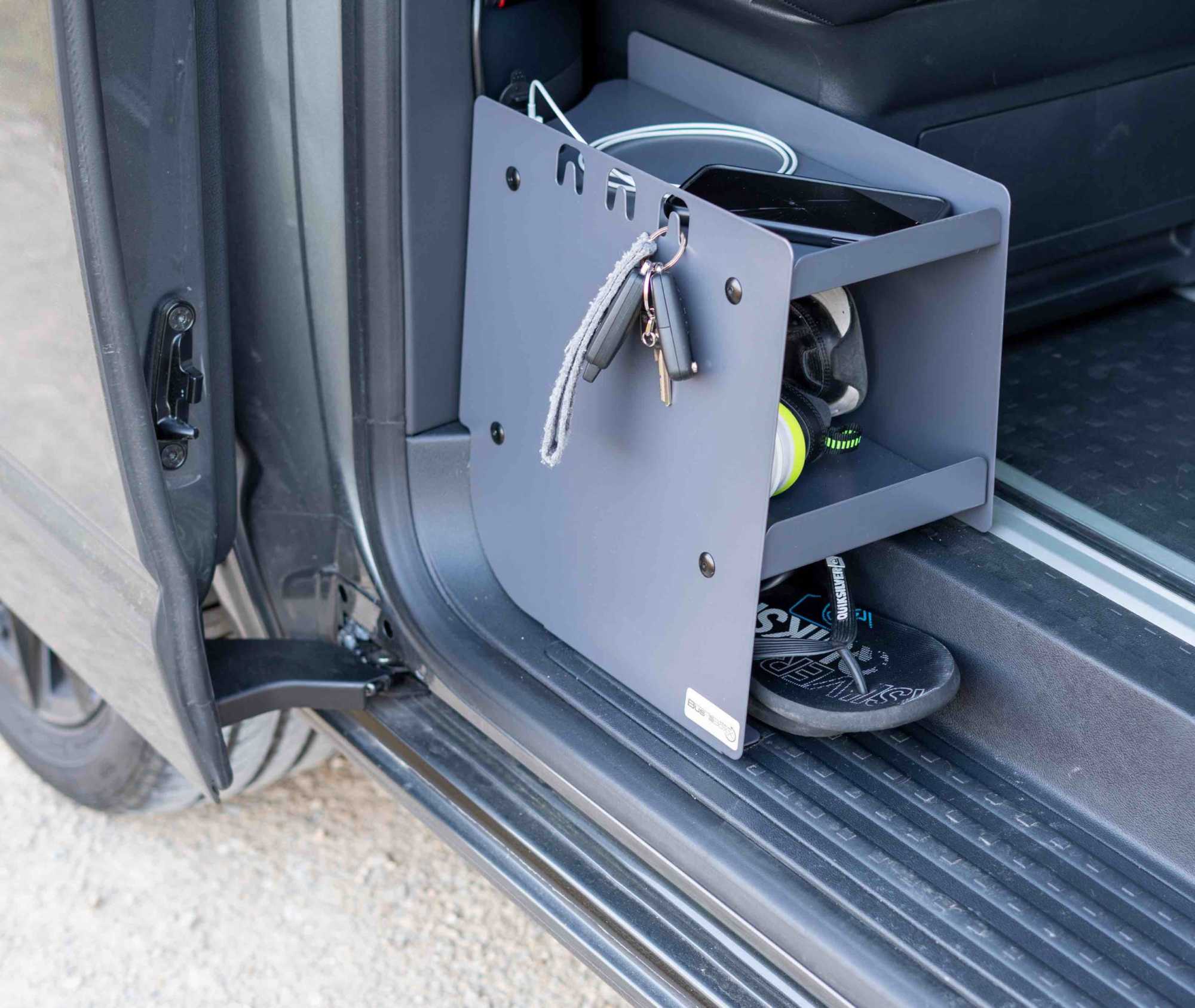 Zapatero ShoeBoxx VW T5/6/6.1 - Imagen 2