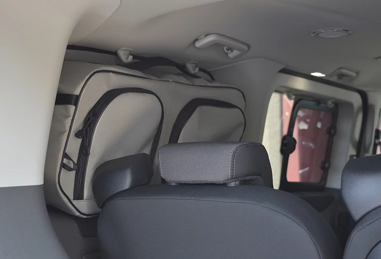 Maleta Ventana Trasera Ford Custom - Imagen 6