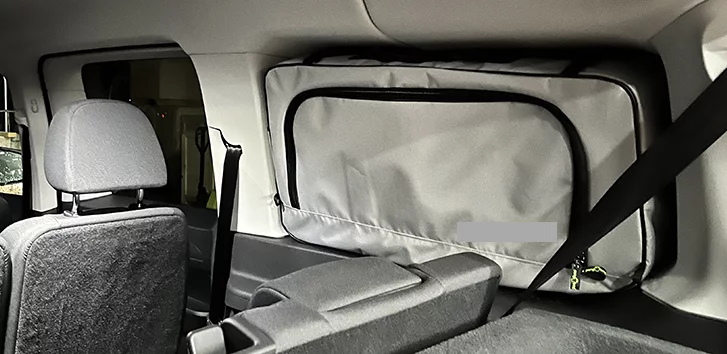 Maleta Ventana Trasera VW Caddy - Imagen 6