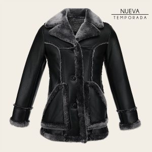 Chamarra en piel genuina de ovino para dama